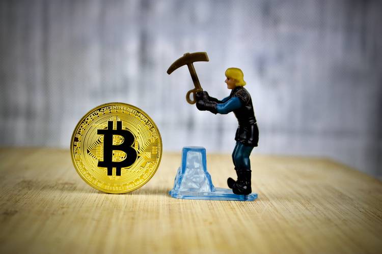 State-of-the-art miner showcasing energy consumption